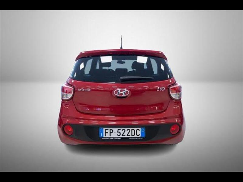 Hyundai i10