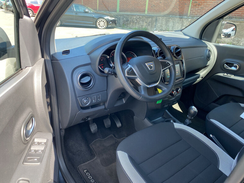 Dacia Lodgy
