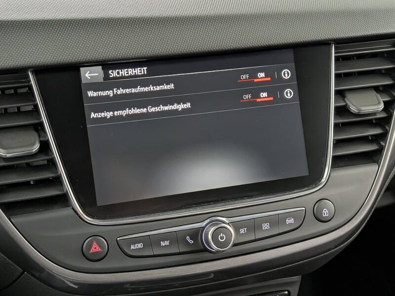 Fahrzeugabbildung Crossland X 1.5 CDTI Elegance LED Navi SHZ Bild 21 von 31