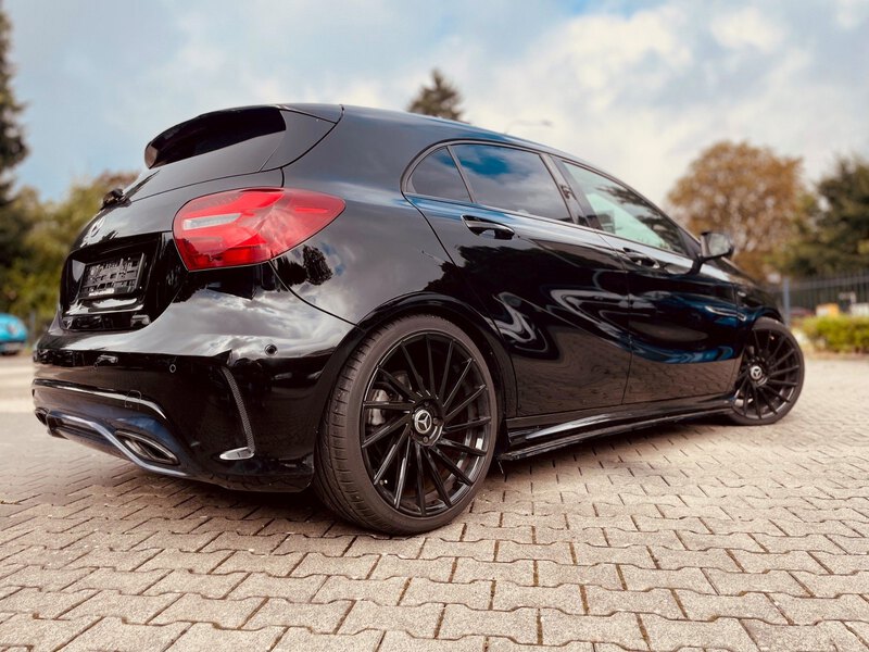 Mercedes-Benz A 200