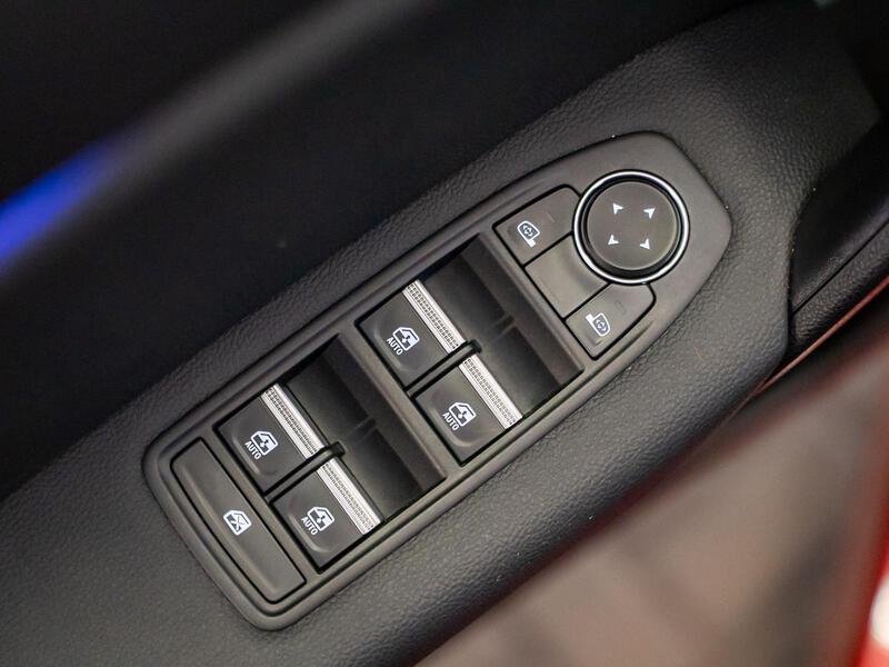 Fahrzeugabbildung Captur Kamera+Navi Bild 15 von 15