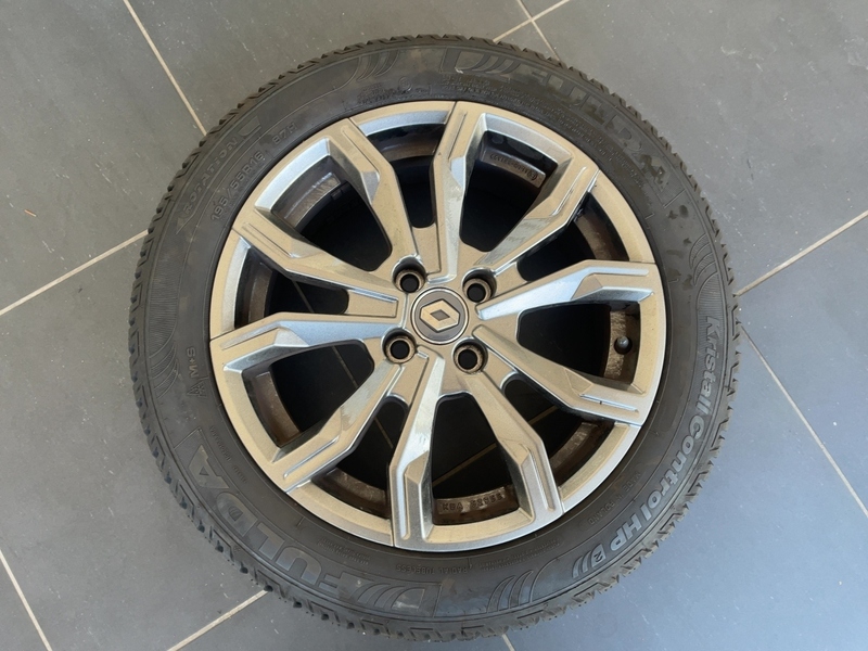 Fahrzeugabbildung Clio V 1.3 TCe 140 R.S. Line GPF Bild 14 von 15