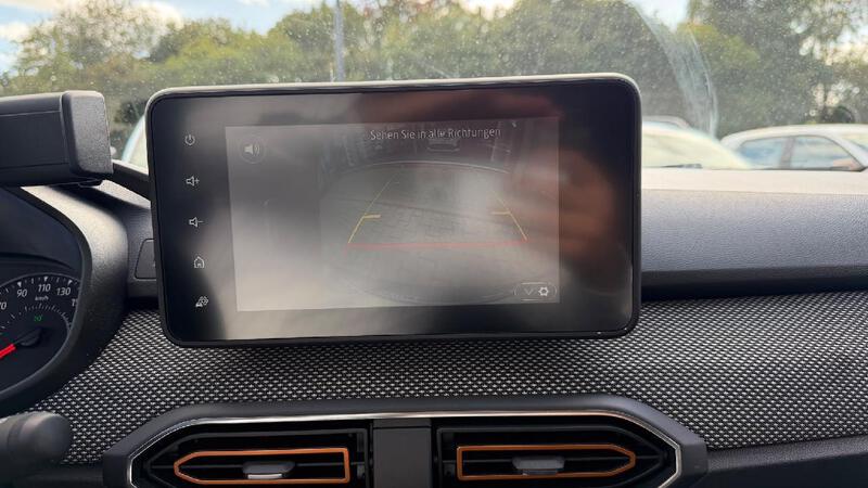 Fahrzeugabbildung Sandero Stepway Comfort TCe 90 Bild 14 von 18