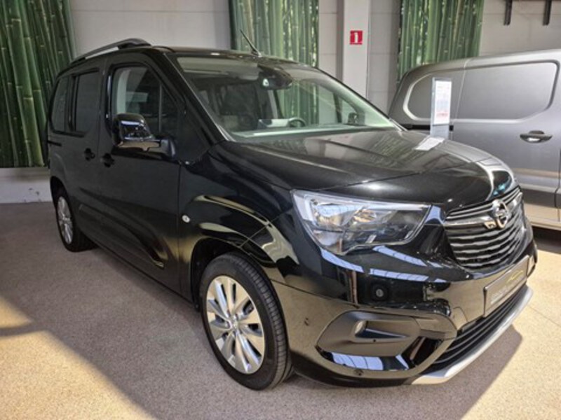 Opel Combo-e Life