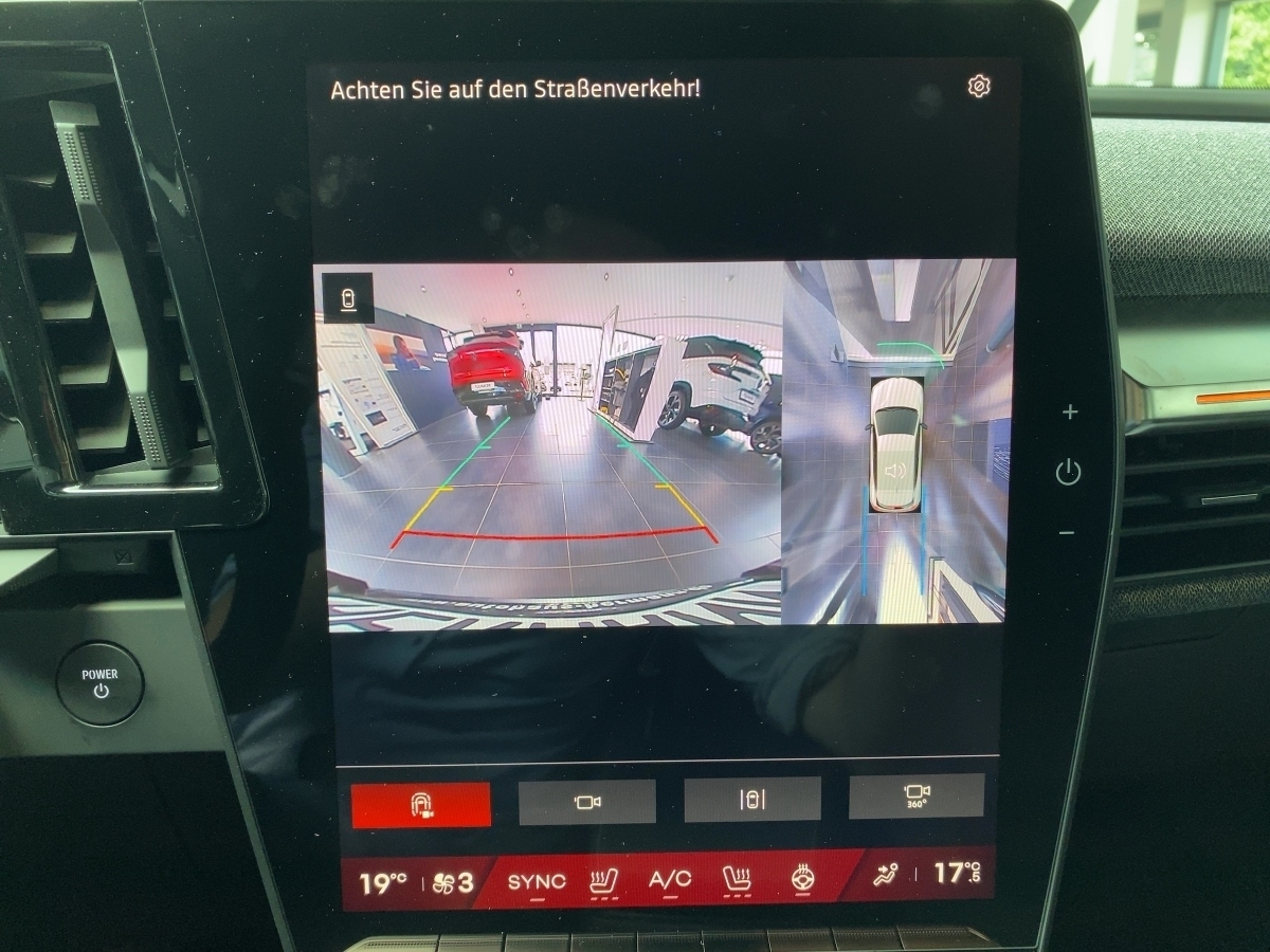 Renault Megane E-TECH – Bild 17