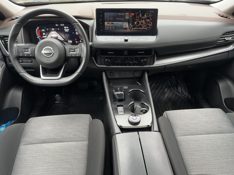 Fahrzeugabbildung X-Trail ALLRAD Bild 8 von 15