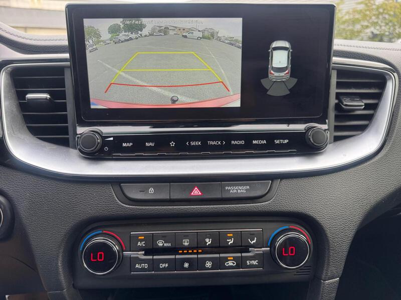 KIA Xcee'D
