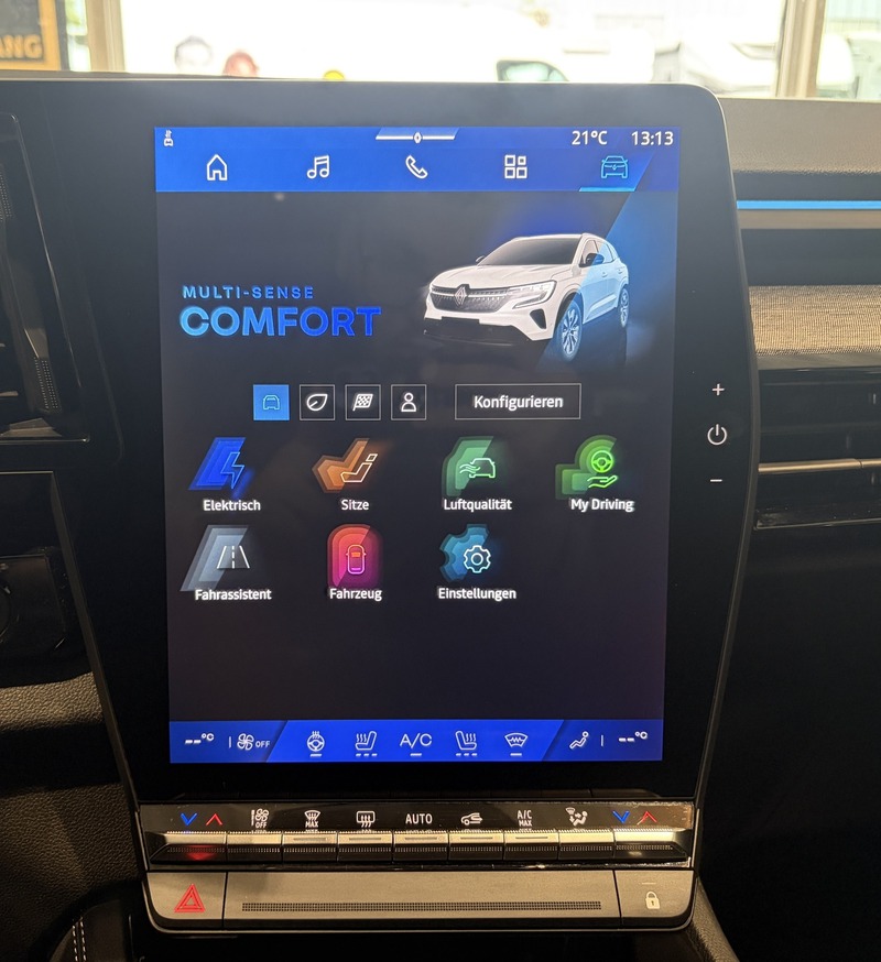 Fahrzeugabbildung Austral Techno Full Hybrid 200 PS Bild 14 von 50