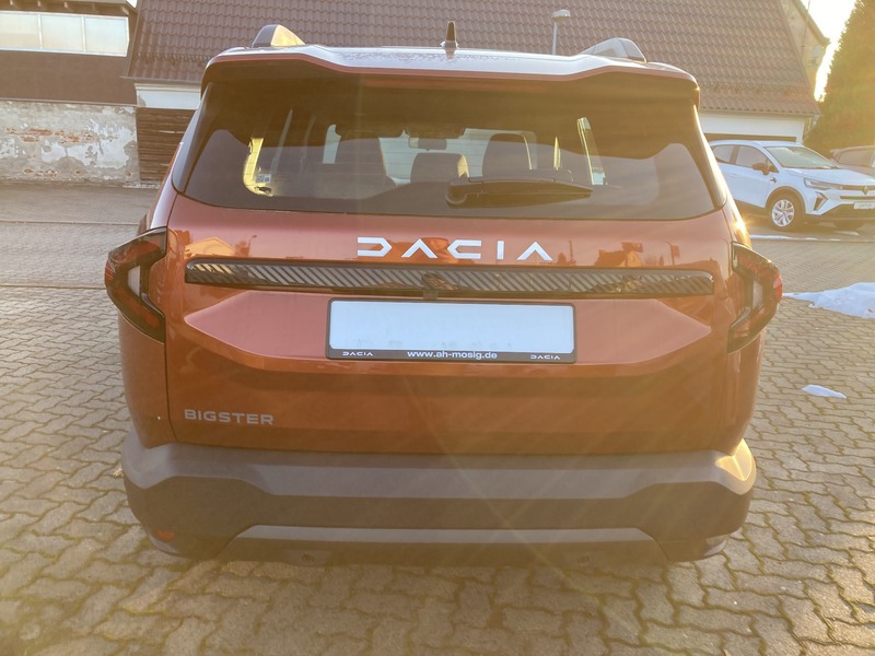 Dacia Bigster