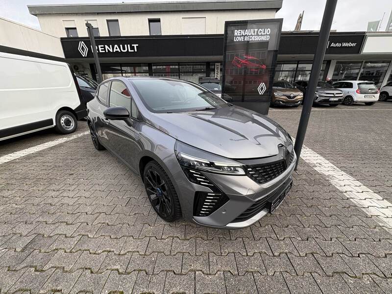Fahrzeugabbildung Clio V 1.6 E-TECH Hybrid 145 Esprit Alpine Bild 2 von 18