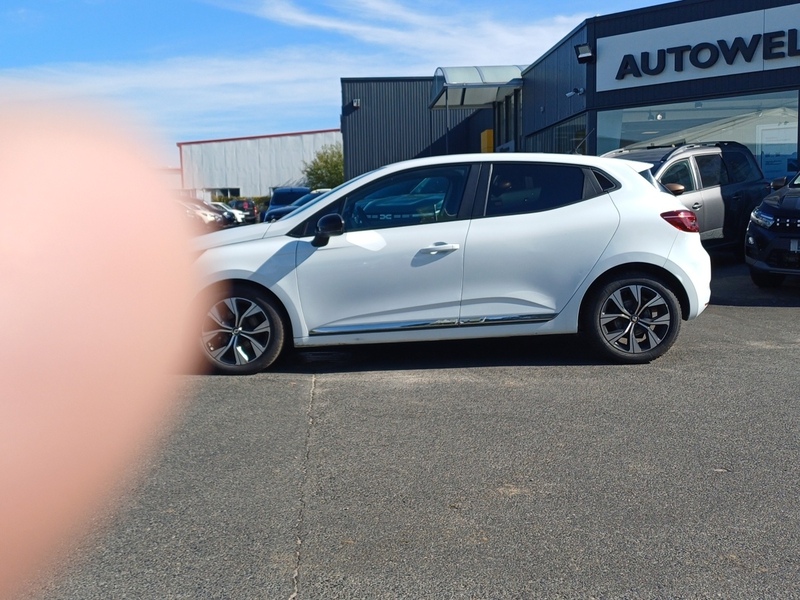 Fahrzeugabbildung Clio  Evolution dCi Bild 2 von 16