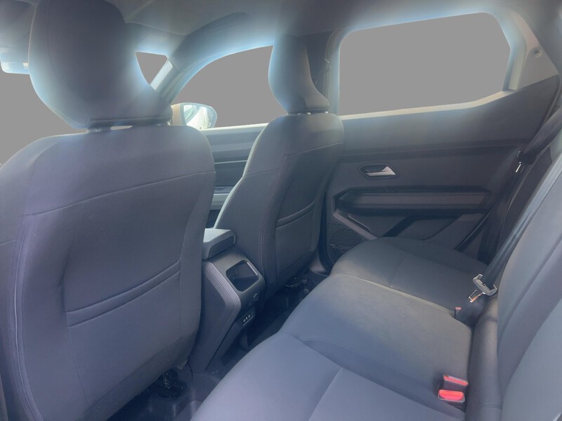 Fahrzeugabbildung Duster Extreme+ hybrid 140 Bild 7 von 11