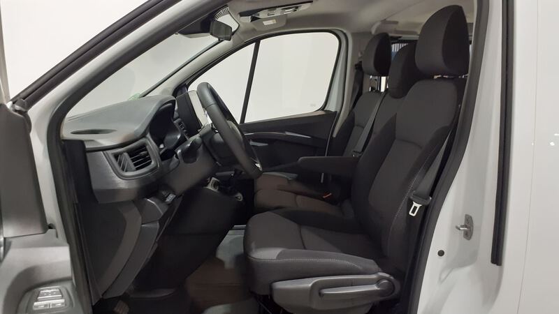 Renault Trafic Combi