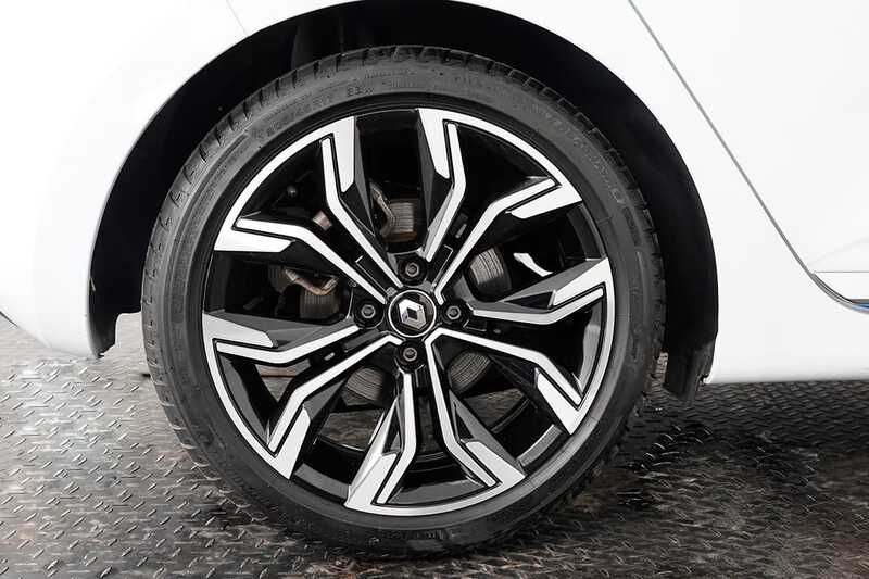 RENAULT Clio Clio 1.6 E-Tech Edition One — photo 5