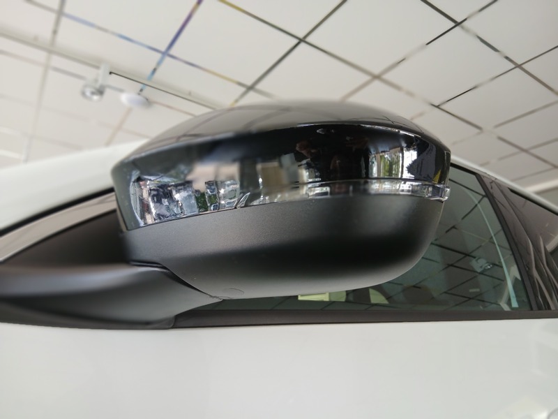 Fahrzeugabbildung Austral Techno Mild Hybrid 160 Automatik Bild 28 von 48