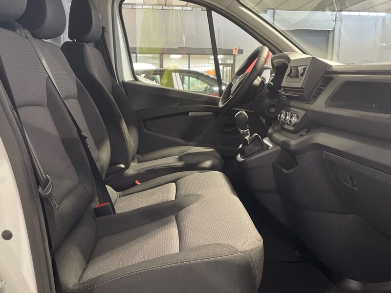 Renault Trafic Furgón E-Tech Eléctrico