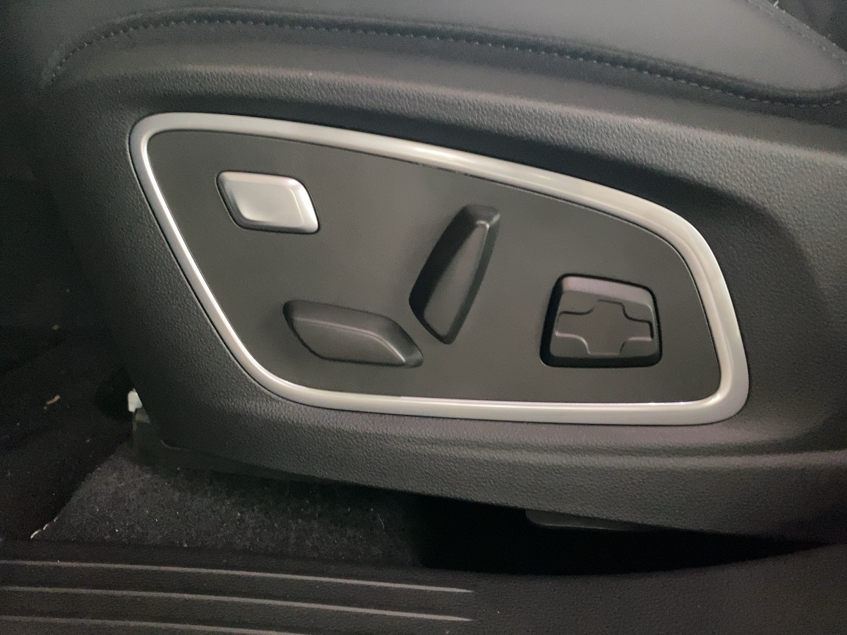 Renault Rafale – Bild 16