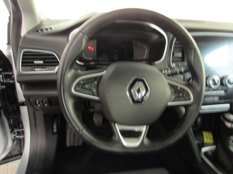 RENAULT Megane 2023 — imagine 50