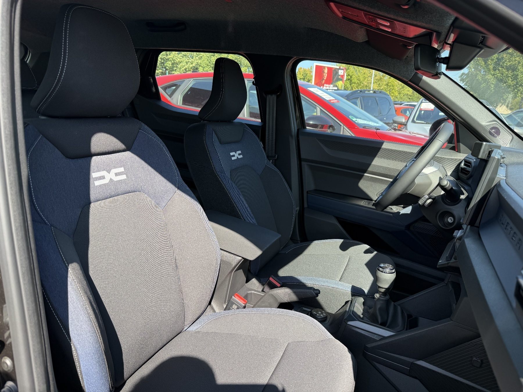 Dacia Duster – Bild 9