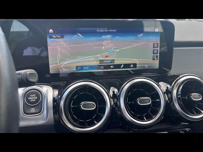 Mercedes GLB