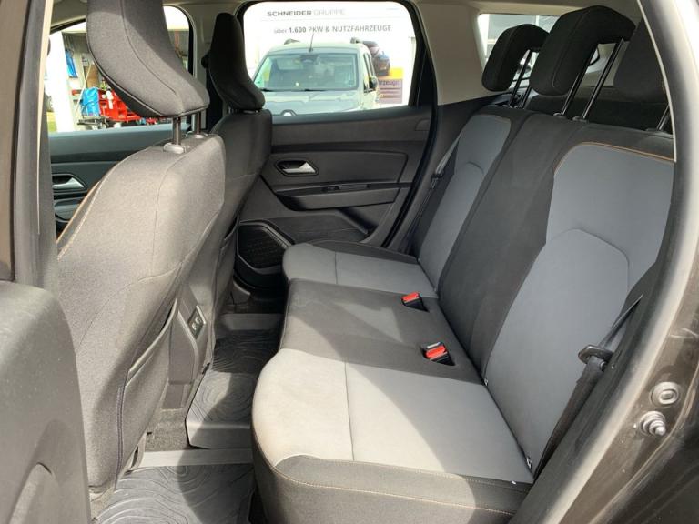 Dacia Duster – Bild 11