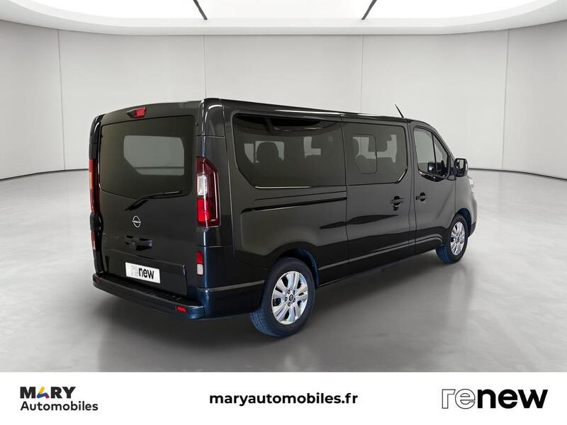 Nissan Primastar Combi