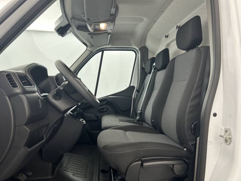 Renault Master III