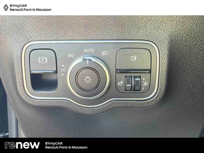 Mercedes GLB