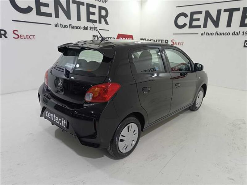 Mitsubishi Space
