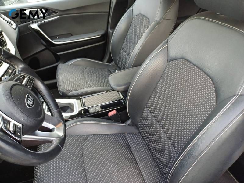 KIA Xcee'D