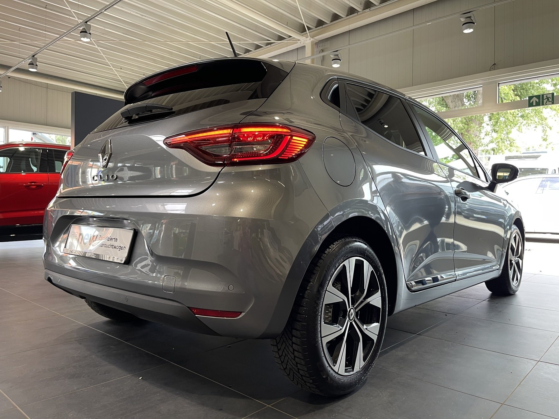 Renault Clio – Bild 19