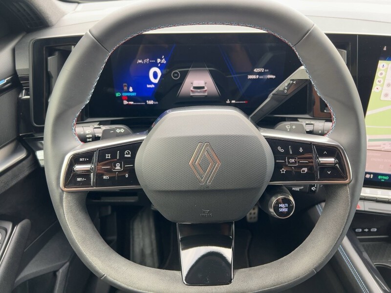 Fahrzeugabbildung Austral 1.3 TCE 160 Techno Esprit Bild 11 von 18