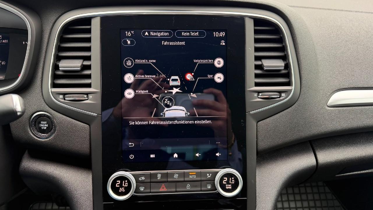 Renault Megane – Bild 15