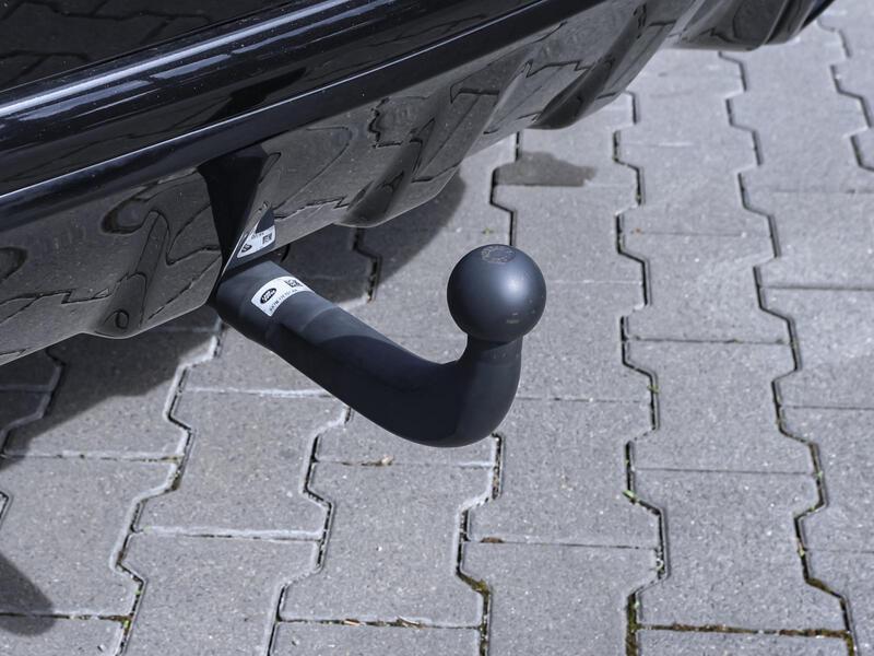 Fahrzeugabbildung Discovery Sport BLACK-PACK PANO Bild 14 von 20