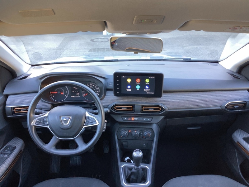 Fahrzeugabbildung Sandero TCe 100 ECO-G Bild 13 von 16