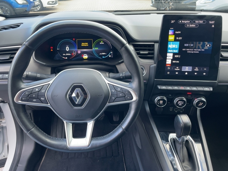 Fahrzeugabbildung Arkana 1.6 E-TECH Hybrid 145 Intens Bild 10 von 15