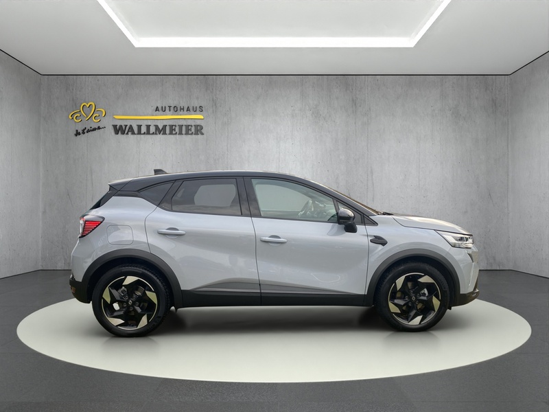 Fahrzeugabbildung Captur Techno TCe 90 Bild 4 von 15