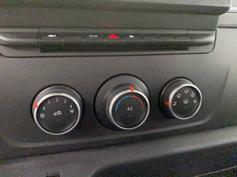 Renault Master III