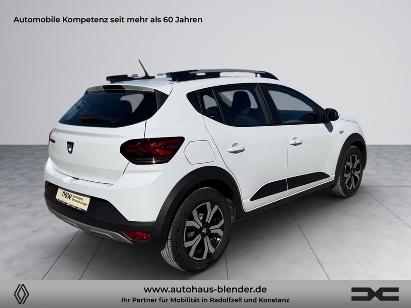 Fahrzeugabbildung Sandero Stepway Comfort TCe 100 ECO-G Bild 3 von 14