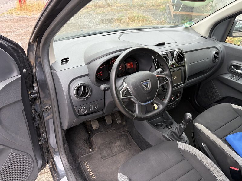 Dacia Lodgy