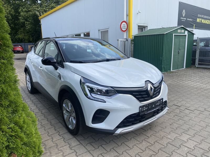 Fahrzeugabbildung Captur EQUILIBRE TCe 140 Bild 3 von 18