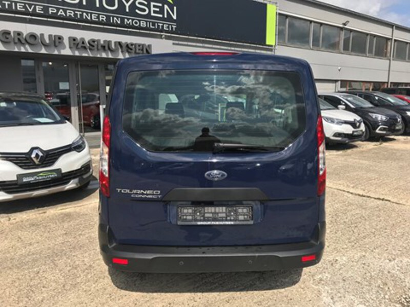 Ford Tourneo