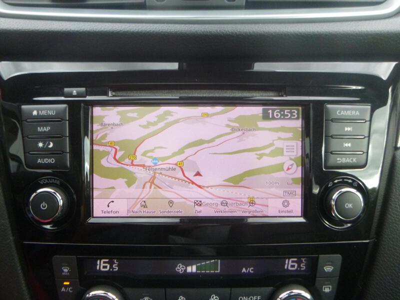 Fahrzeugabbildung Qashqai 1.7 dCi Xtronic 4x4 Bild 16 von 23