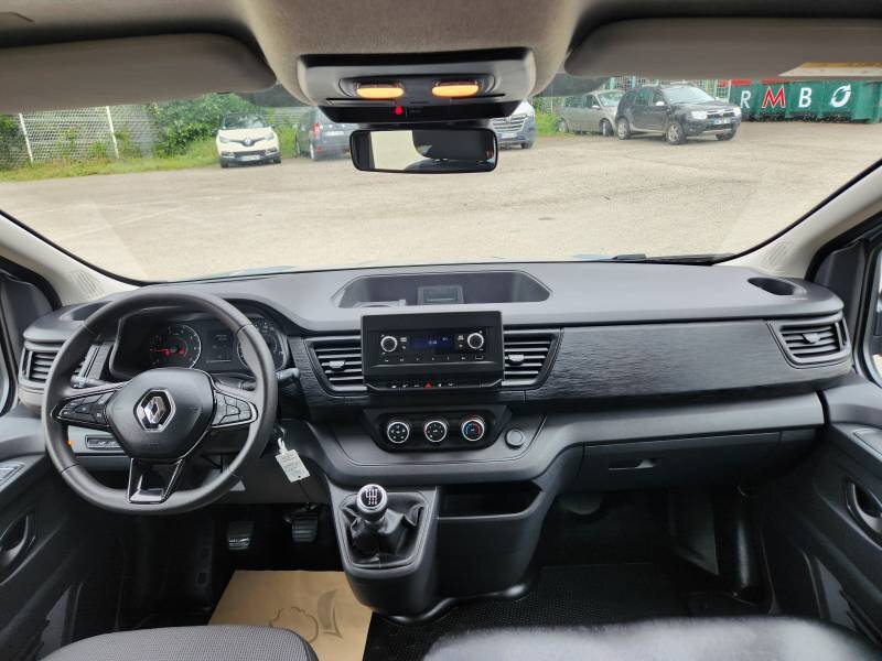 Renault Trafic Combi