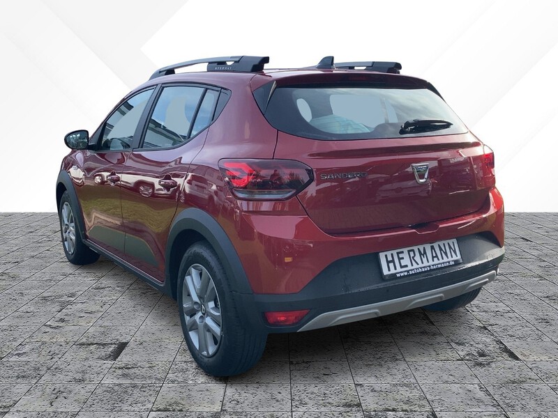 Fahrzeugabbildung Sandero Stepway Comfort TCe 90 Bild 3 von 20