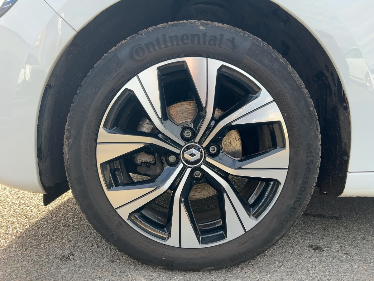 Renault Clio – Bild 7