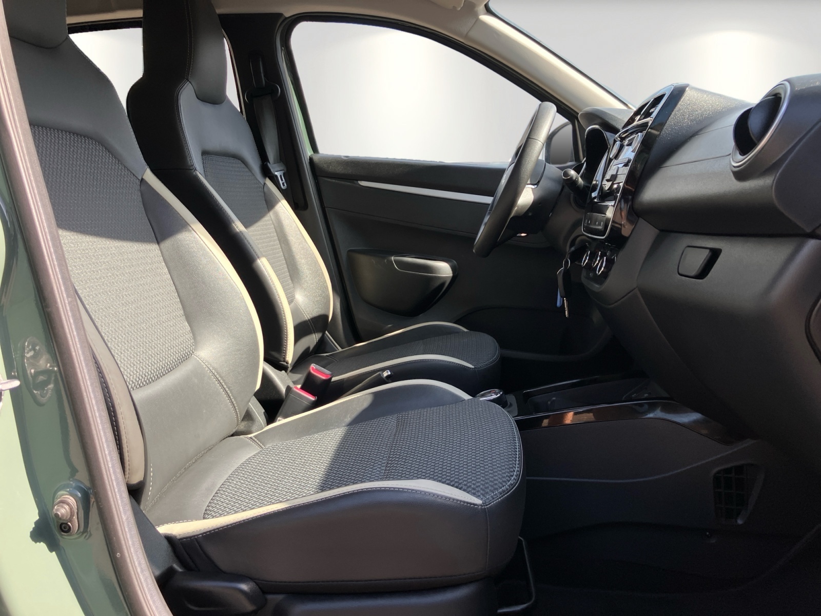 Dacia Spring – Bild 15