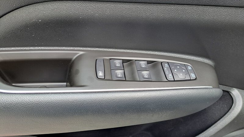 Fahrzeugabbildung Koleos II Intens Blue dCi185 4WDX-Tronic Bild 12 von 24