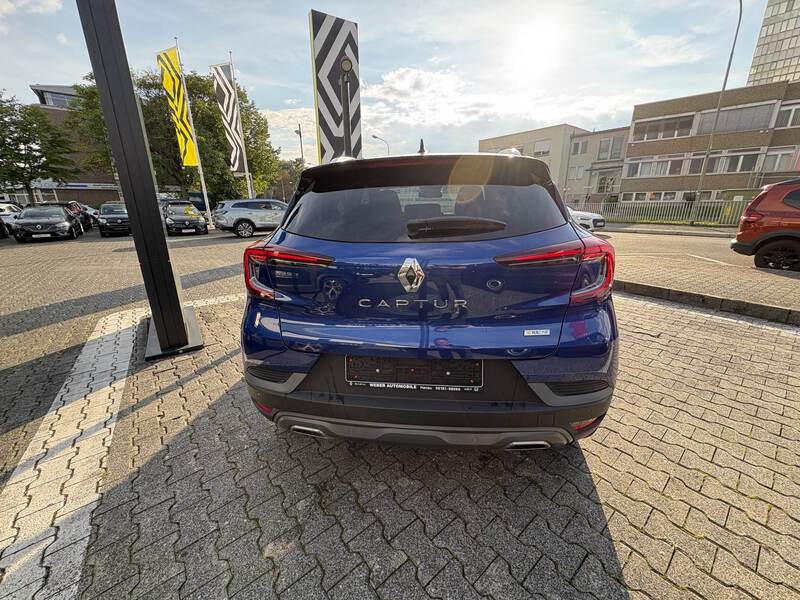 Fahrzeugabbildung Captur II R.S. Line Bild 5 von 18