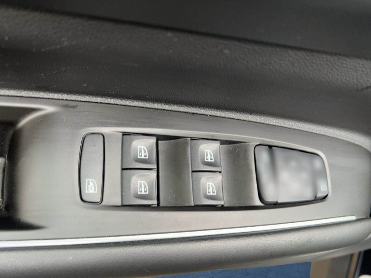 Renault Koleos – Bild 12